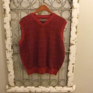 PRO TOUR V-NECK SWEATER VEST MENS -LARGE